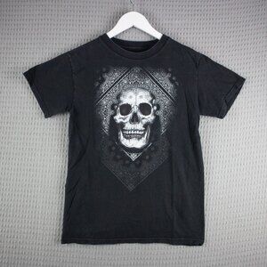 NTD Apparel Skull Grunge Tee Mens Small